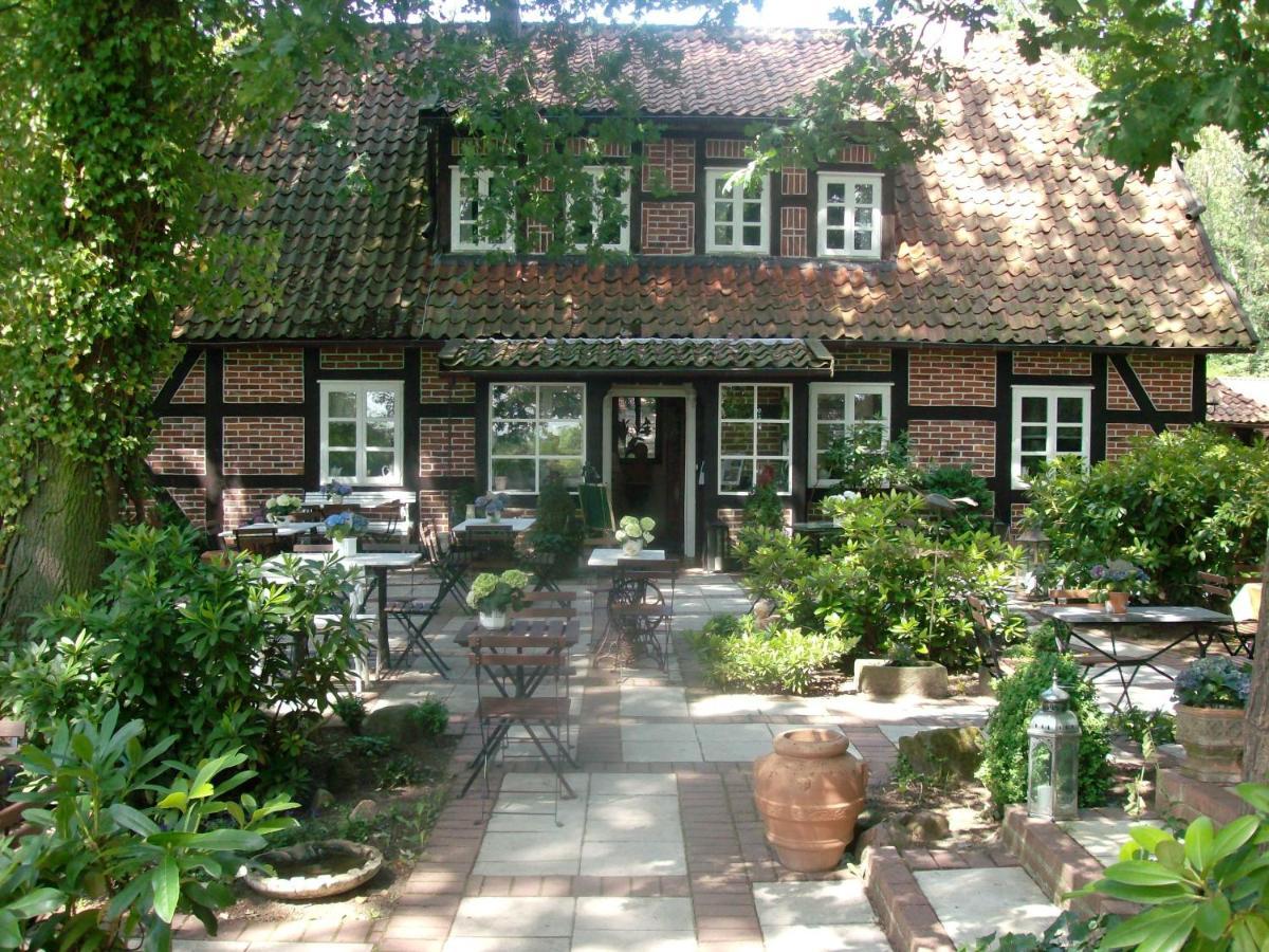 Antiquitaeten Cafe Schwarmstedt Bed & Breakfast Exterior photo